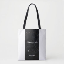 Minimalistiska, uttrycksfulla tote-handväskor