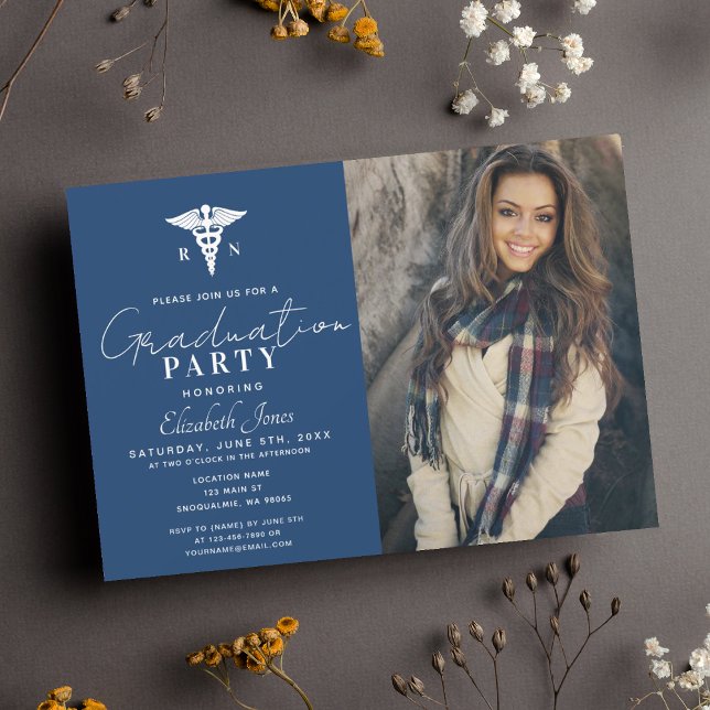 Minimalistiskt blått och vattenfärgsfoto med Stude Inbjudningar (Skapare uppladdad)