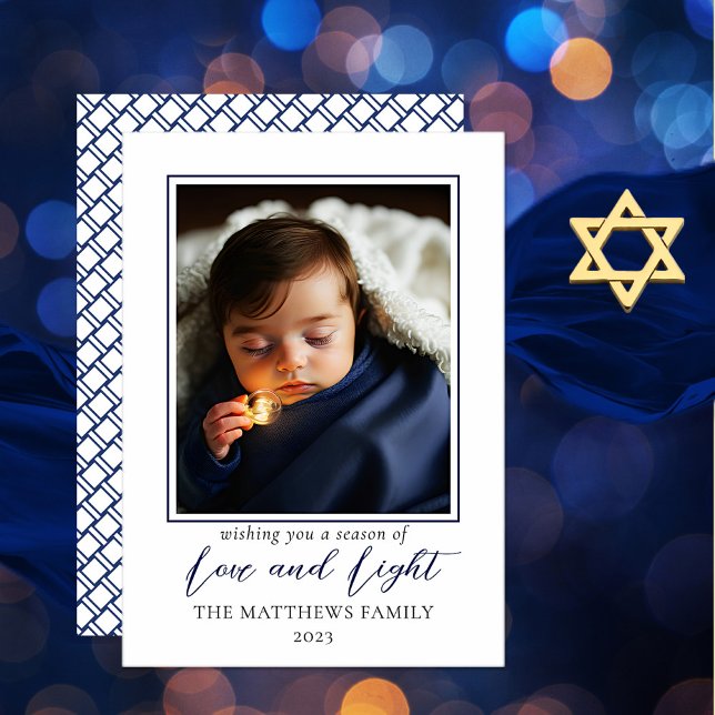 Minimalistiskt blåvitfoto Kärlek | Light Hanukkah Julkort (Wishing your family a season filled with "Love and Light"!)