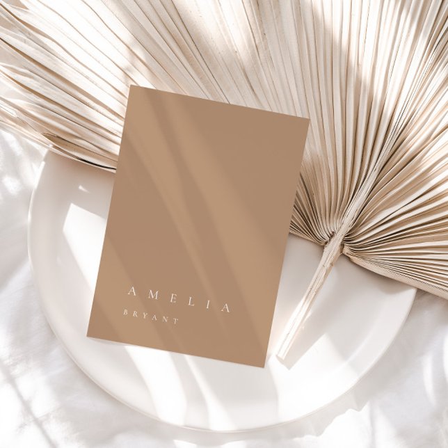 Minimalistiskt Blek Tan Guest Namn Place Card (Minimalist Pale Tan Guest Name Place Card)