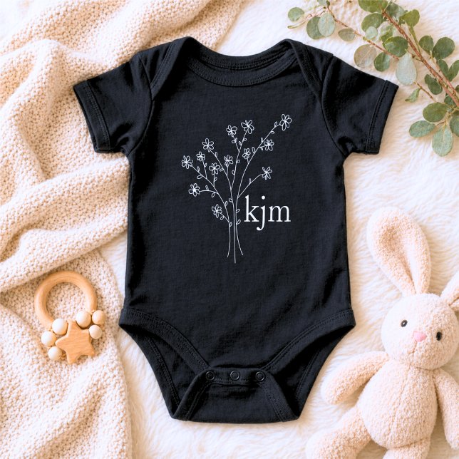 Minimalistiskt blomster monogram t shirt (Skapare uppladdad)