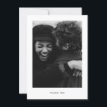 Minimalistiskt Bröllop-fototack för vykort<br><div class="desc">Minimalistiskt kort och tack för elegant bröllop med enkelt teckensnitt. Text och meddelanden kan redigeras på baksidan av kortet. Om du vill göra en mer avancerad anpassning av den här designen, t.ex. ändra layout, teckensnitt eller storlek text, klickar du på knappen "CUSTOMIZE" ovan. Kontakta mig om du vill ha några...</div>