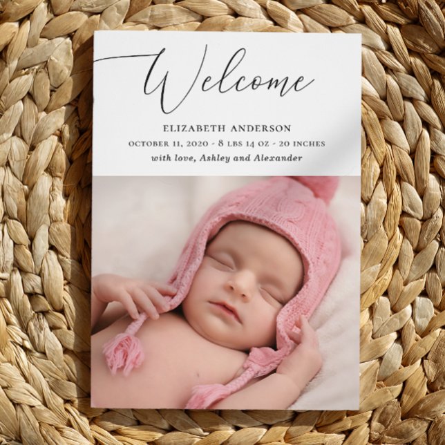 Minimalistiskt delikat elegant-skript vid födseln  meddelande (Skapare uppladdad)