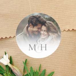 Minimalistiskt, enkelt foto-Bröllop Monogram Amper Runt Klistermärke