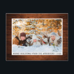 Minimalistiskt foto för trendig TypeWriter-teckens Vykort<br><div class="desc">Snyggt och Trendig Typewriter Font Minimalist God jul Photo Helgdag Postcard - Rustic Wood</div>