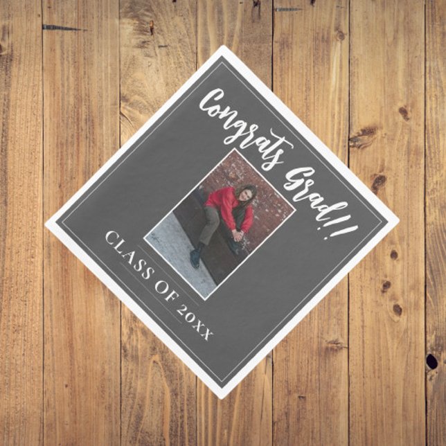 Minimalistiskt foto Studenten | GRÅTT Pappersservett (Gray Minimalist Photo Graduation Party Napkins)