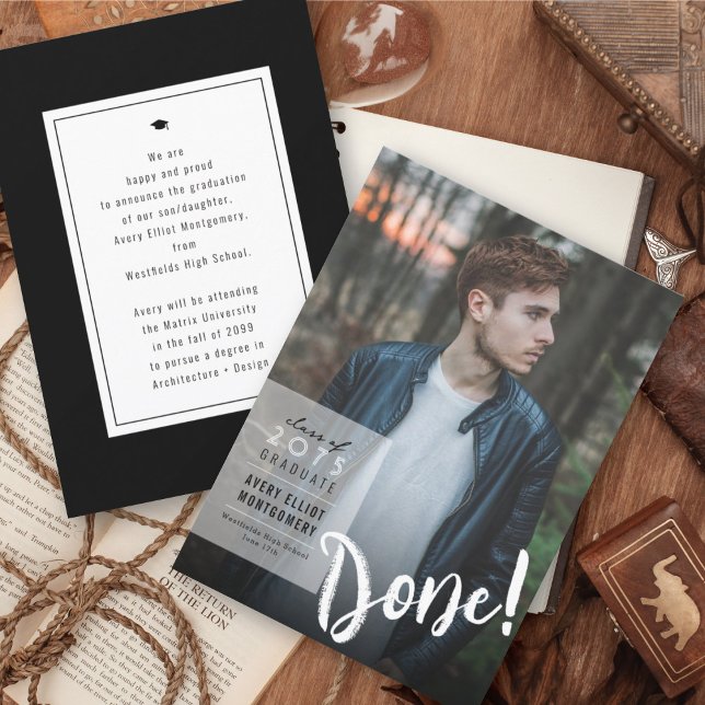 Minimalistiskt foto Studenten med enkel Färg Box Meddelande (Skapare uppladdad)