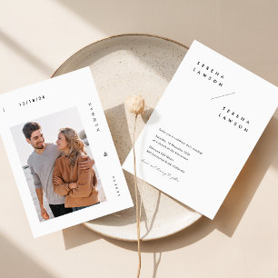 Minimalistiskt fotosvart och vitt Modern Bröllop Inbjudningar