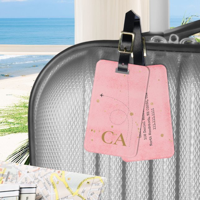 Minimalistiskt Golden Monogram Salmon Rosa Airplan Bagagebricka (Minimalist Golden Monogram Salmon Pink Airplane Luggage Tag ©Susanne Sachers - Sunny Wanderlust 🌞✈️)