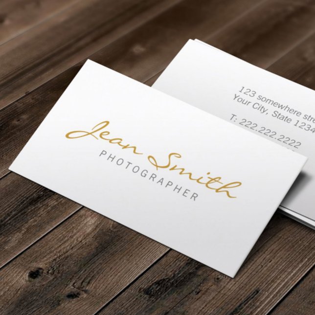 Minimalistiskt Guld Typography-Elegant Plain Visitkort (Skapare uppladdad)