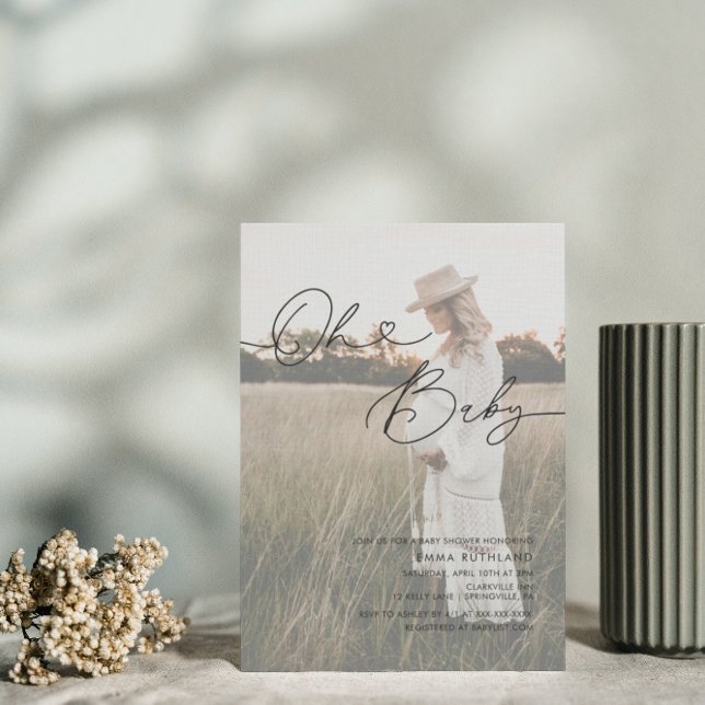 Minimalistiskt handskrivet foto-hjärt-babykläder,  inbjudningar (Skapare uppladdad)