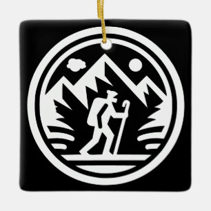 Minimalistiskt Hiker-berg Äventyr monokromatiskt Julgransprydnad Keramik