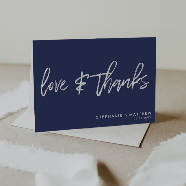Minimalistiskt Kärlek och tack, handskriven marinb Tack Kort (Navy blue hand lettered love and thanks simple minimalistic wedding thank you card.)