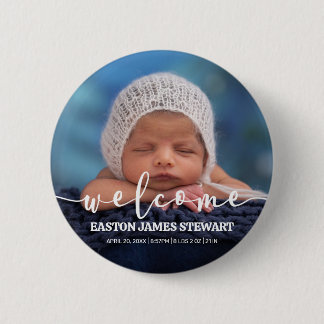 Minimalistiskt meddelande om födelsetal i Baby Knapp