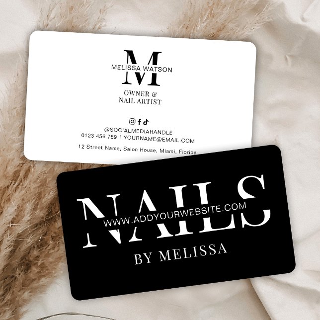 Minimalistiskt Modern Black Nail Artist Nail Salon Visitkort (Minimalist nail spa business cards in black and white with fully editable text & colors)