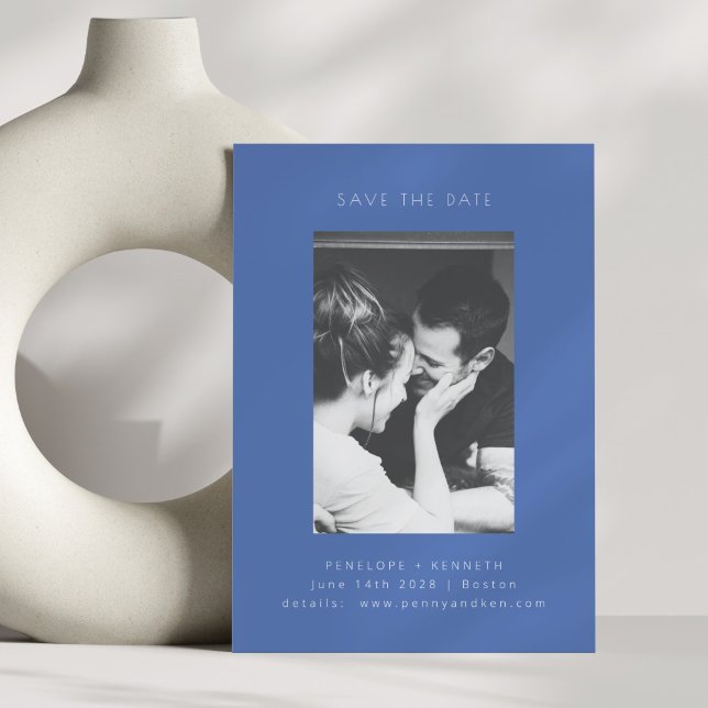 Minimalistiskt Modern Bright Cobalt Blue Photo Brö Spara Datumet (Skapare uppladdad)