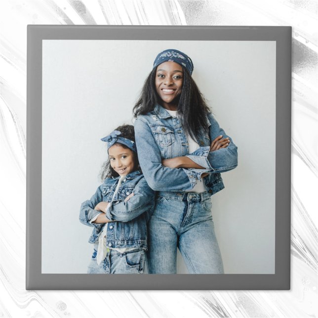 Minimalistiskt Modern Grått Gräns-foto Kakelplatta (Skapare uppladdad)