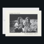 Minimalistiskt Modern Trendig Hanukkah Photo Julkort<br><div class="desc">Minimalistiskt Modern Trendig Hanukkah-fotokort Helgdag</div>