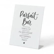 Minimalistiskt modernt parfait Pub Brunch Pedestal
