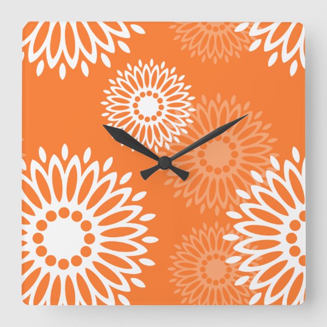 Minimalistiskt Orange Mandala-geometriskt Blommöns Fyrkantig Klocka (Framsida)