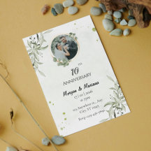 Minimalistiskt Rustic Greenery-jubileumsfoto
