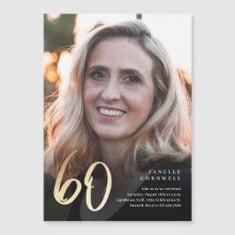 Minimalistiskt skript, svart och Guld 60:e födelse Magnetisk Inbjudningskort