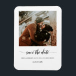 Minimalistiskt skriptfoto spara datum magnet<br><div class="desc">Modern design och elegant skriver ut Minimalistiskt skript Photo Spara datum magneter som kan anpassas med din text. Klicka på knappen "Anpassa" och använda verktyg som är utformat för att ändra mallen. Kolla in Graphic Art Design-arkivet för andra produkter som matchar den här designen!</div>