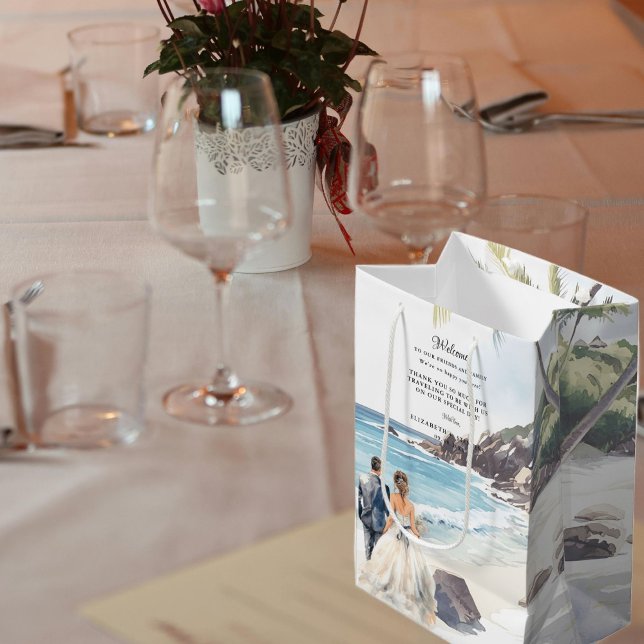 Minimalistiskt sommarstrutsbröllop (Skapare uppladdad)