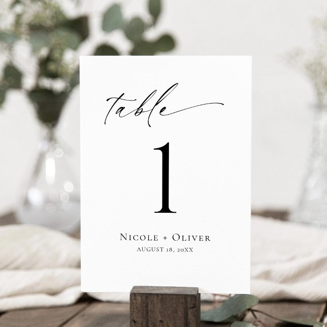 Minimalistiskt svart och vitt bordnummer bordsnummer (Whimsical Script Table Number Card)