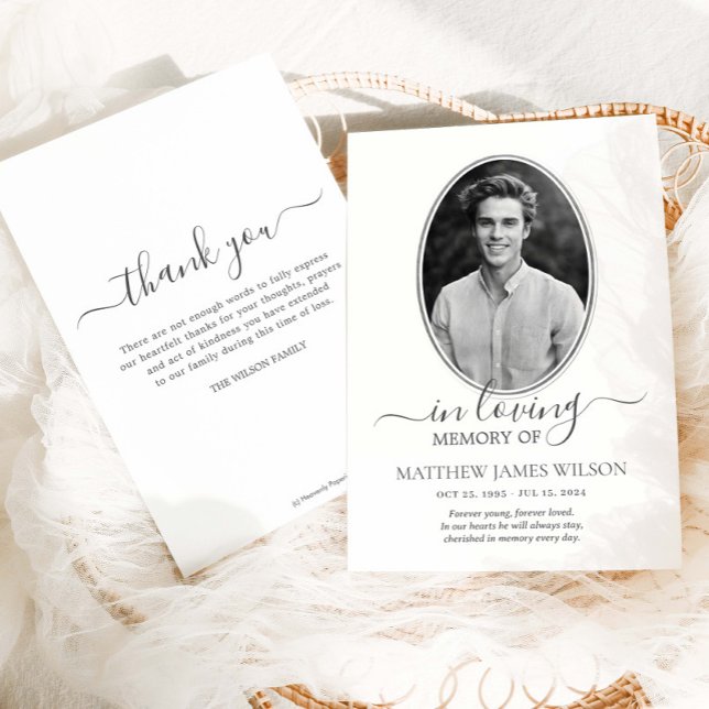 Minimalistiskt svart- och vitt fotobegravningsminn tack kort (Skapare uppladdad)