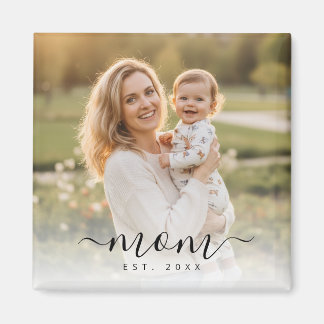 Minimalistiskt svart skript Mamma föregående år Magnet