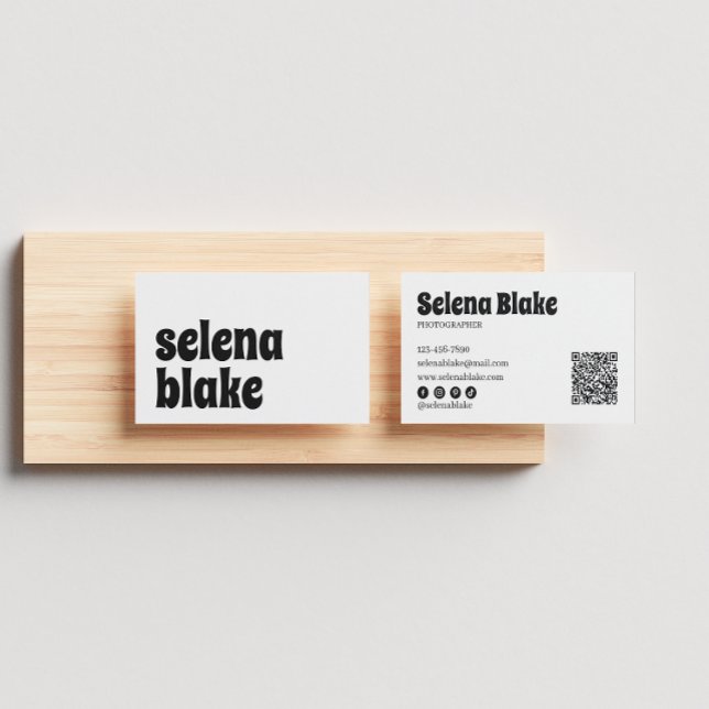 Minimalistiskt svartvitt | Modern QR-kod Visitkort (Skapare uppladdad)