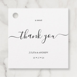 Minimalistiskt svartvitt-skript bröllop gåvor etiketter