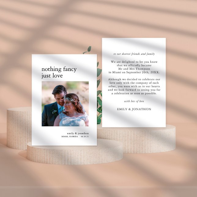 Minimalistiskt utlösande av foto julkort (Skapare uppladdad)