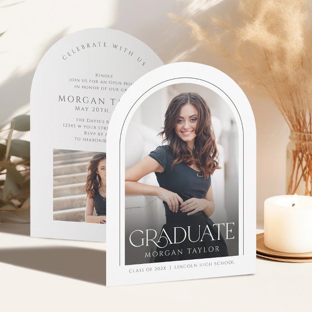 Minimalt Elegant Bågformat Foto Examen Inbjudningar (Minimal Graceful Elegance Arch Photo Graduation Invitation)