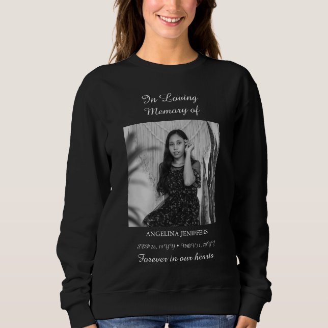 Minimalt foto Firande i livets begravningsminne T Shirt (Framsida)