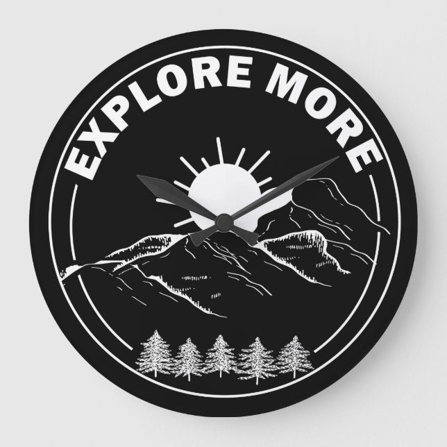 Minimiskog i landskapet gräs träd stor klocka (Framsida)