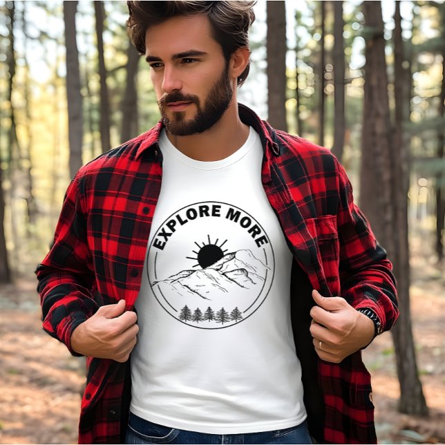 Minimiskog i landskapet gräs träd t shirt (Skapare uppladdad)