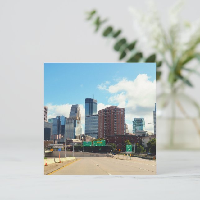 Minneapolis Minnesota (Stående Fram)