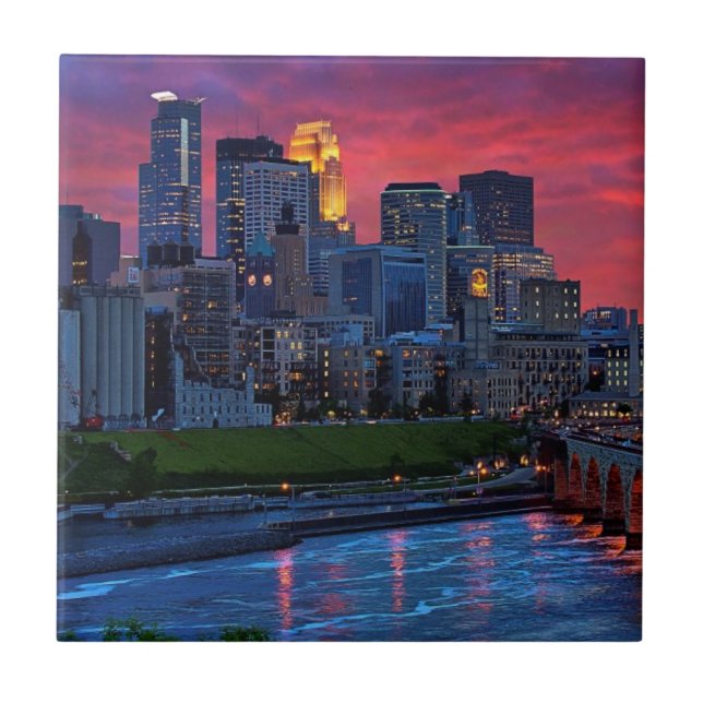 Minneapolis ögagodis kakelplatta (Framsidan)
