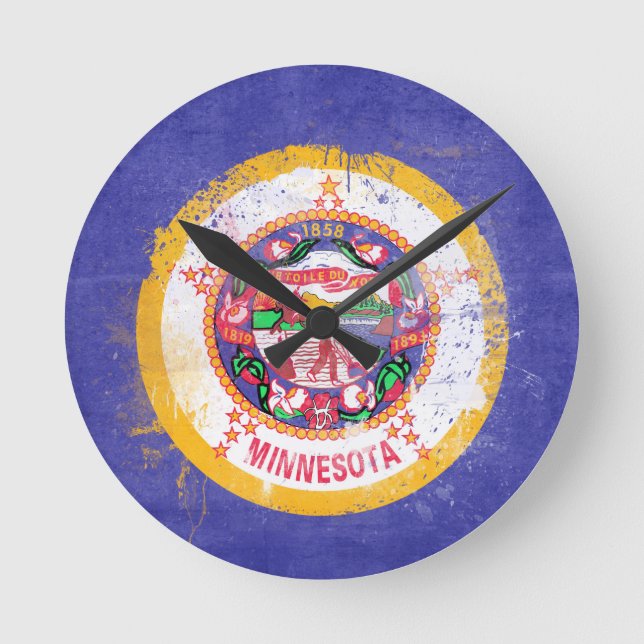 Minnesota statsflagga i distress-stil rund klocka (Framsida)