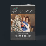 Minnry Allting Chalkboard Mistletoes jul Helgkort<br><div class="desc">Rustiskt "Merry All"-kort på kalkylbladet är fel på julfotkortet/Helgdag-fotokortet. Modern helgdag-/christmas-fotokort med tre separata foton med fram-, insida- och bakdesign. Basbakgrunden kan ändras till valfri färg. De flesta texterna kan redigeras. Designade/ursprungliga teckningar efter tjock*fa*tin*i. Enkel att anpassa med ditt eget textmeddelande, namn, foto eller bild. Fler teckensnitt, fotofilter och redigeringsfunktioner...</div>