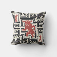 Minotaur Cushions labyrint