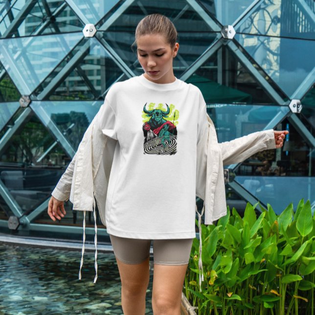 Minotaur Monster Mythical Grekland T Shirt (Skapare uppladdad)