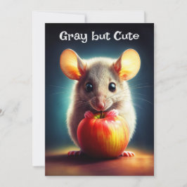 Minska gnagare som håller rött äpple nära inbjudningar