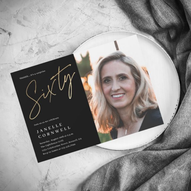 Minsta skript Svart Guld-foto 60:e födelsedagen Magnetisk Inbjudningskort (Skapare uppladdad)