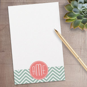 Mint and Coral Chevrons Anpassningsbar Monogram Brevpapper