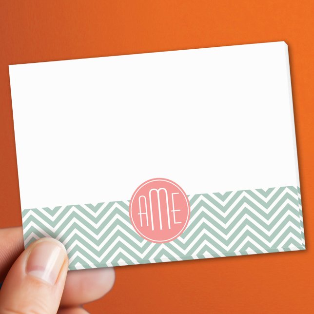 Mint and Coral Chevrons Anpassningsbar Monogram Post-it Block (Custom Post It Notepad)