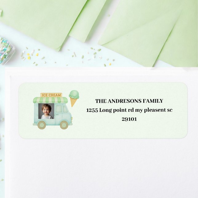 Mint Green Ice Cream Truck Birthday Returadress Etikett (Skapare uppladdad)