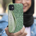 Mint Grönt Metallic Glitter Bling Handskriftlig<br><div class="desc">Utformningen är ett foto och fodral är inte tillverkat med glitter, sekvenser, metall eller skogen. Denna design finns även tillgänglig på andra mobila modeller. Välj Enhetstyp om du vill visa andra iPhone, Samsung Galaxy eller Google fodral. Vissa stilar kan ändras genom att markera Stil om det är ett alternativ. Du...</div>